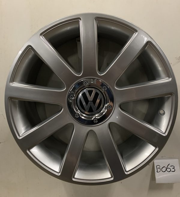 3 stuks Volkswagen  19 inch velgen